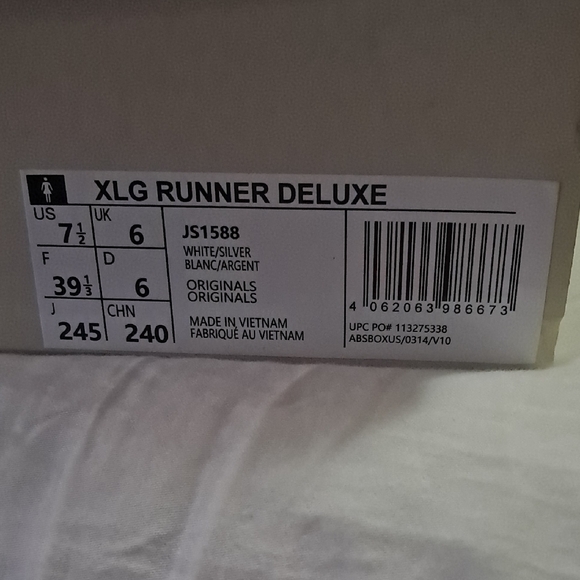 Adidas Xlg Deluxe Runners - Picture 6 of 6